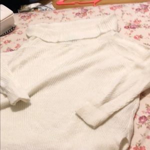 Off shoulder comfy sweater